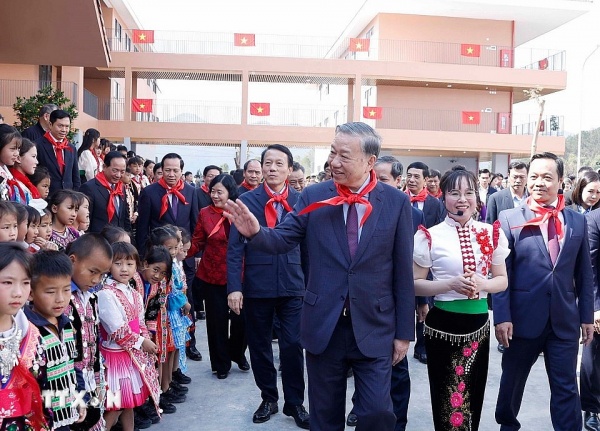 Xây trường nội trú: Công bằng trong tiếp cận giáo dục, nâng chất lượng nhân lực vùng biên