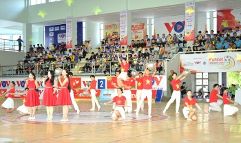 8 đội dự Giải Futsal HDBank Sinh viên khu vực Đồng bằng sông Cửu Long