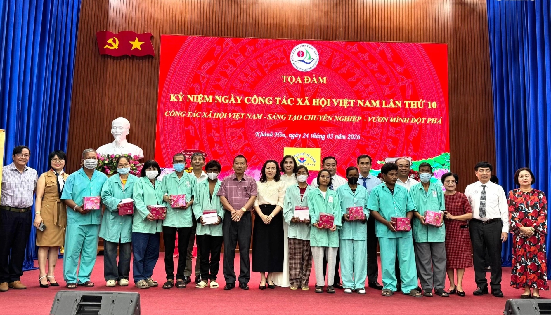 Công tác xã hội là nhịp cầu yêu thương giữa cộng đồng với những người bệnh có hoàn cảnh khó khăn