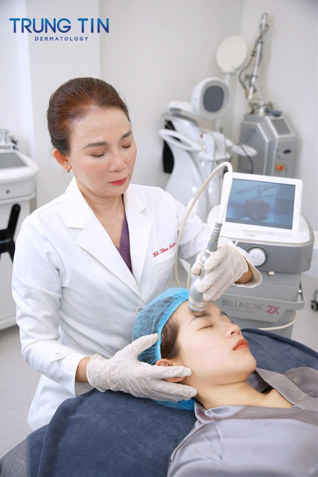 Phòng khám Da liễu Trung Tín nâng tầm chất lượng điều trị bằng chuyên môn và công nghệ hiện đại Phòng khám Da liễu Trung Tín nâng tầm chất lượng điều trị bằng chuyên môn và công nghệ hiện đại