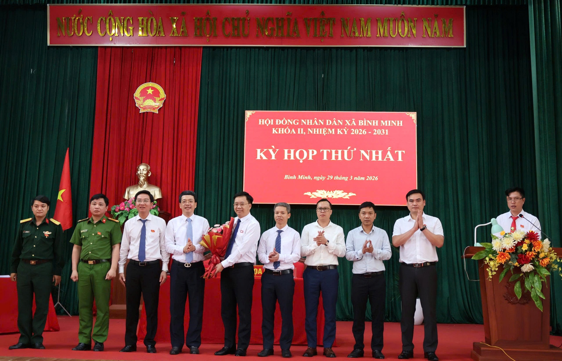 Ninh Bình: Kỳ họp thứ nhất Hội đồng nhân dân xã Bình Minh khoá II, nhiệm kỳ 2026-2031 kiện toàn các chức danh chủ chốt HĐND và UBND