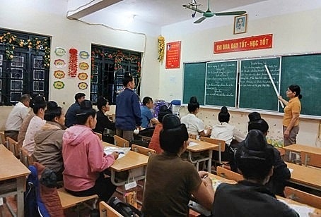 Điện Biên: Lớp học đặc biệt ở Mường Pôn - từ con chữ đến công nghệ số