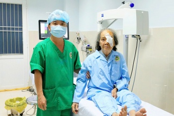 Bệnh viện Quân y 121 (Quân khu 9): Vận hành hệ thống phẫu thuật Phaco điều trị đục thủy tinh thể QUATERA 700