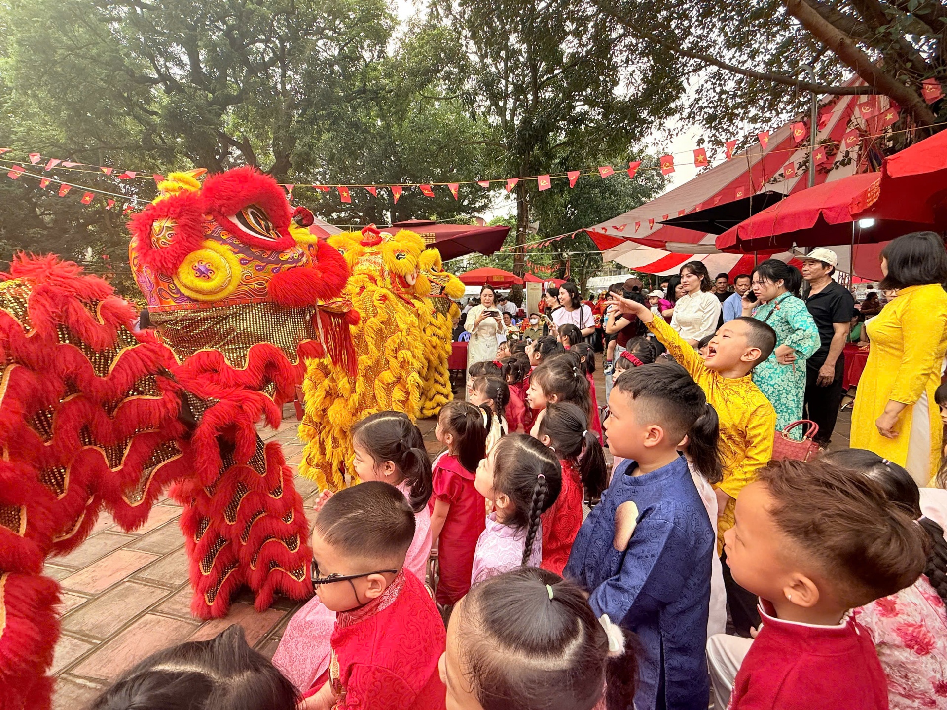 Hội làng Định Công 2026: Gìn giữ nét tinh hoa và ươm mầm thế hệ tương lai