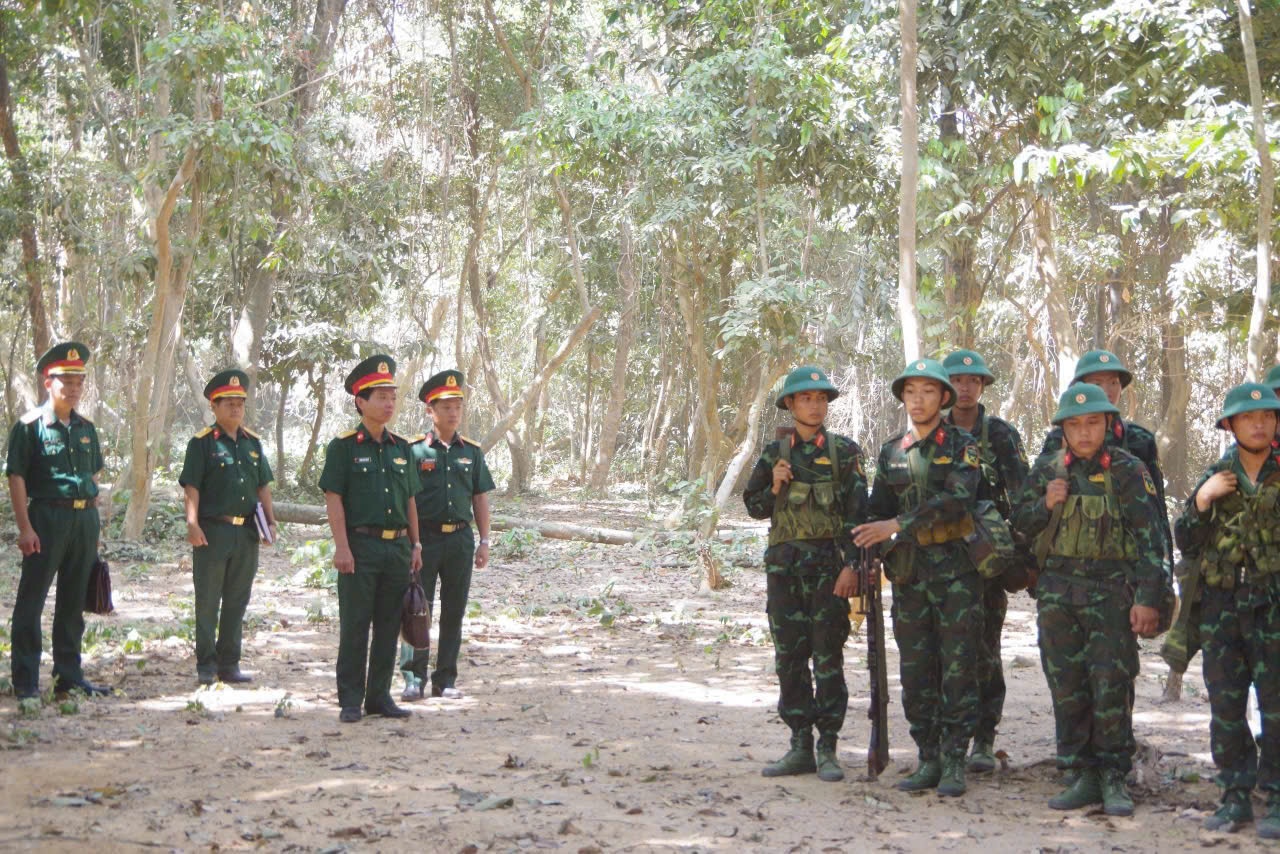 Bệnh viện Quân y 121 kiểm tra công tác phòng, chống say nắng, say nóng, phòng chống dịch bệnh Bệnh viện Quân y 121 kiểm tra công tác phòng, chống say nắng, say nóng, phòng chống dịch bệnh