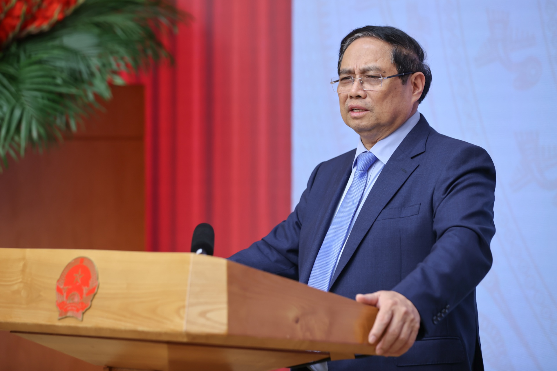   Thủ tướng Chính phủ chỉ rõ các bài học kinh nghiệm quan trọng trong phòng, chống thiên tai - Ảnh: VGP