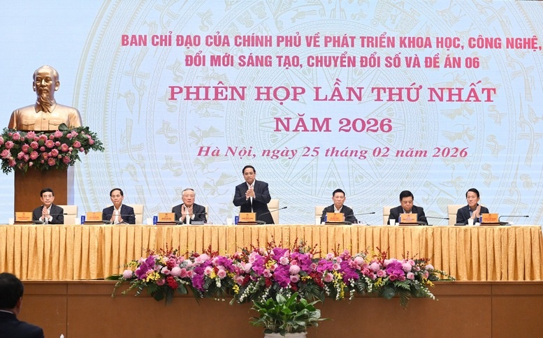    Thủ tướng Phạm Minh Chính, Trưởng Ban Chỉ đạo của Chính phủ về phát triển khoa học, công nghệ, đổi mới sáng tạo, chuyển đổi số và Đề án 06, chủ trì phiên họp lần thứ nhất năm 2026 của Ban Chỉ đạo - Ảnh: VGP