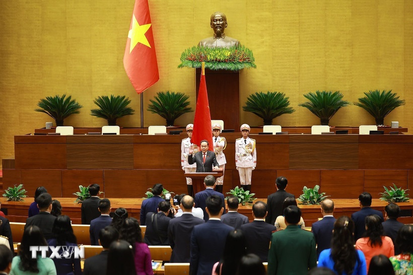 Thông qua Nghị quyết bầu ông Trần Thanh Mẫn làm Chủ tịch Quốc hội khóa XVI