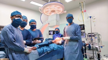 benh nhan bi khop gia xuong dui gay bien dang nheu nam duoc dieu tri thanh cong