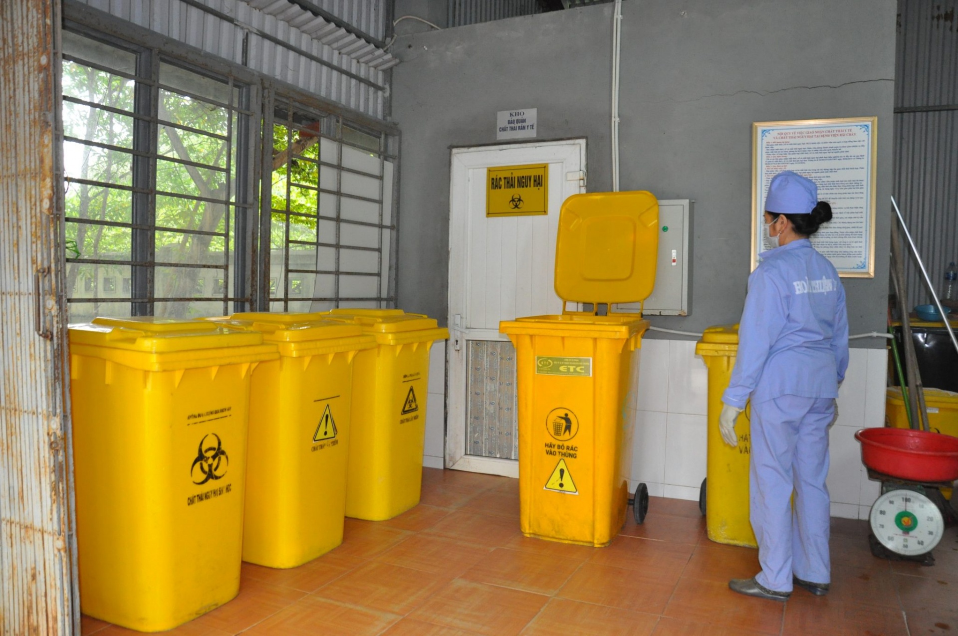 Lào Cai: Tăng cường công tác quản lý chất thải y tế trong phạm vi khuôn viên cơ sở y tế