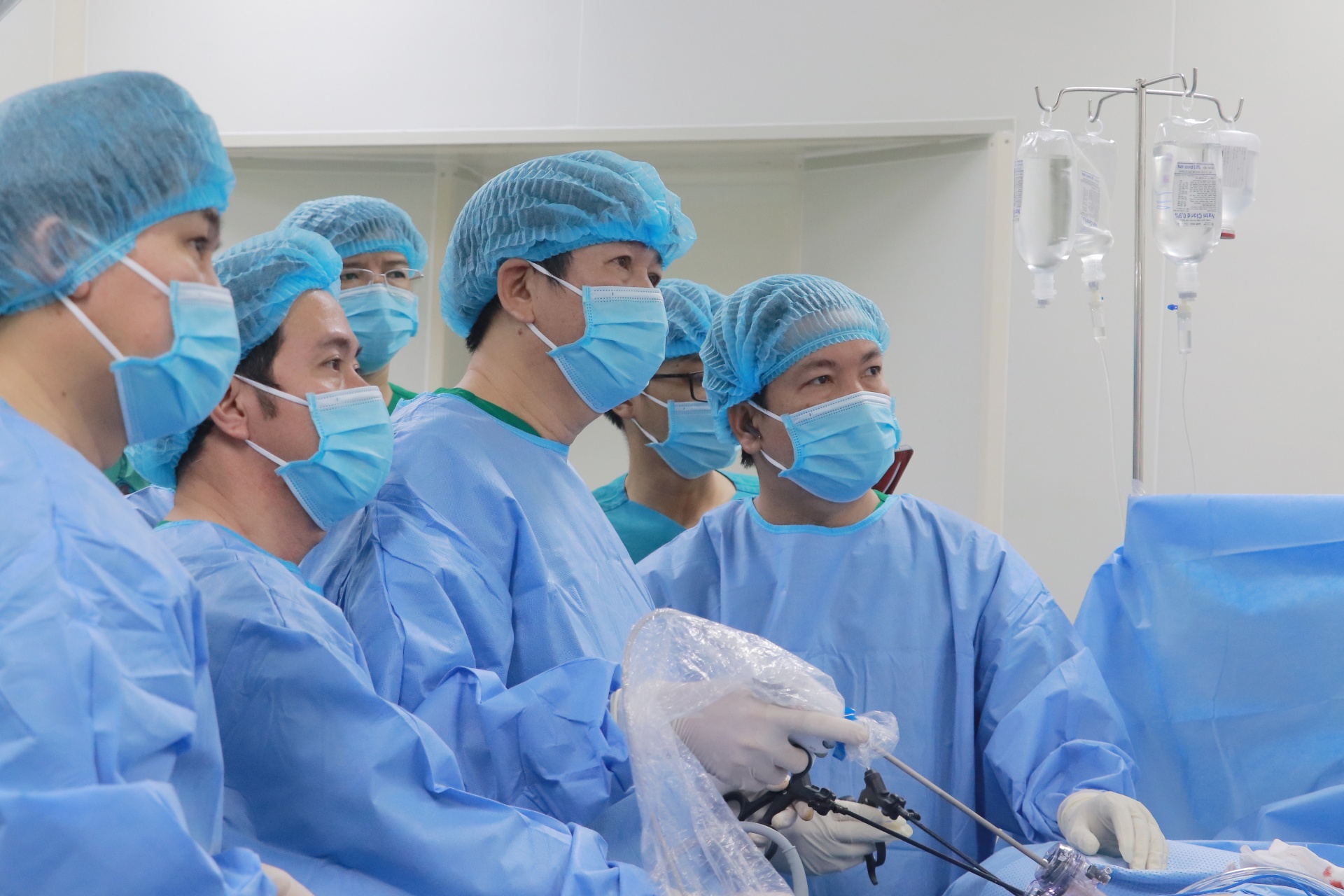 Cần Thơ khen thưởng Bệnh viện Đa khoa thành phố sau ca ghép thận đầu tiên thành công