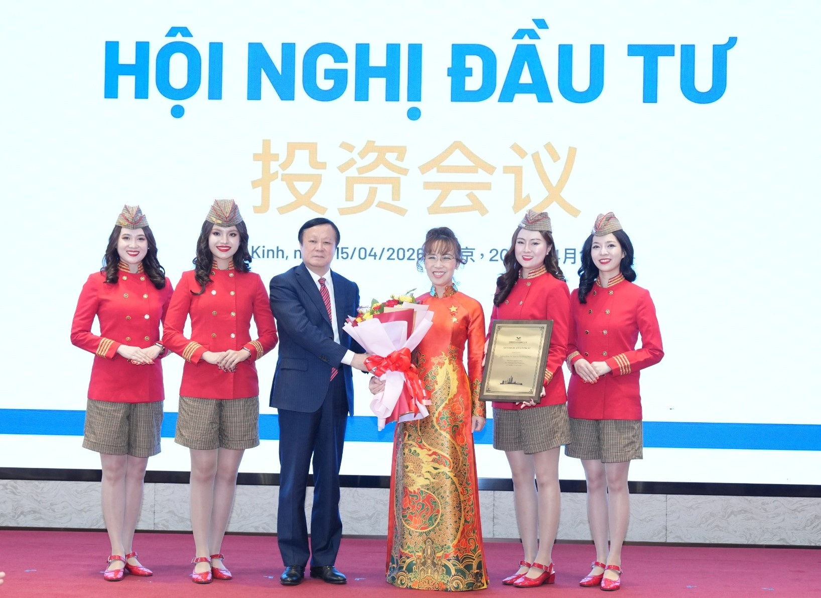 Vietjet và SPDB Financial Leasing ký kết thoả thuận tài trợ thuê mua 10 tàu bay Comac