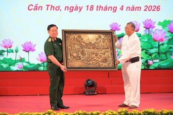 Cần Thơ: Tổ chức Chương trình gặp mặt già làng, trưởng thôn, trưởng ấp, trưởng khu, người có uy tín, chức sắc tôn giáo khu vực Nam Bộ