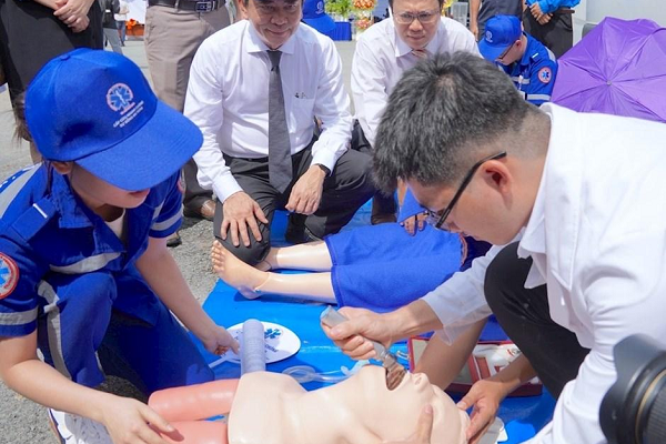    Sẵn sàng tiếp nhận và xử lý nhanh các ca tai nạn giúp giảm tỷ lệ tử vong  (Ảnh minh hoạ)