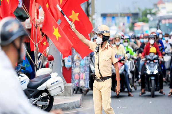 Tăng cường công tác vận tải, bảo đảm an toàn giao thông  dịp Lễ Giỗ Tổ Hùng Vương và 30/4 – 1/5 năm 2026