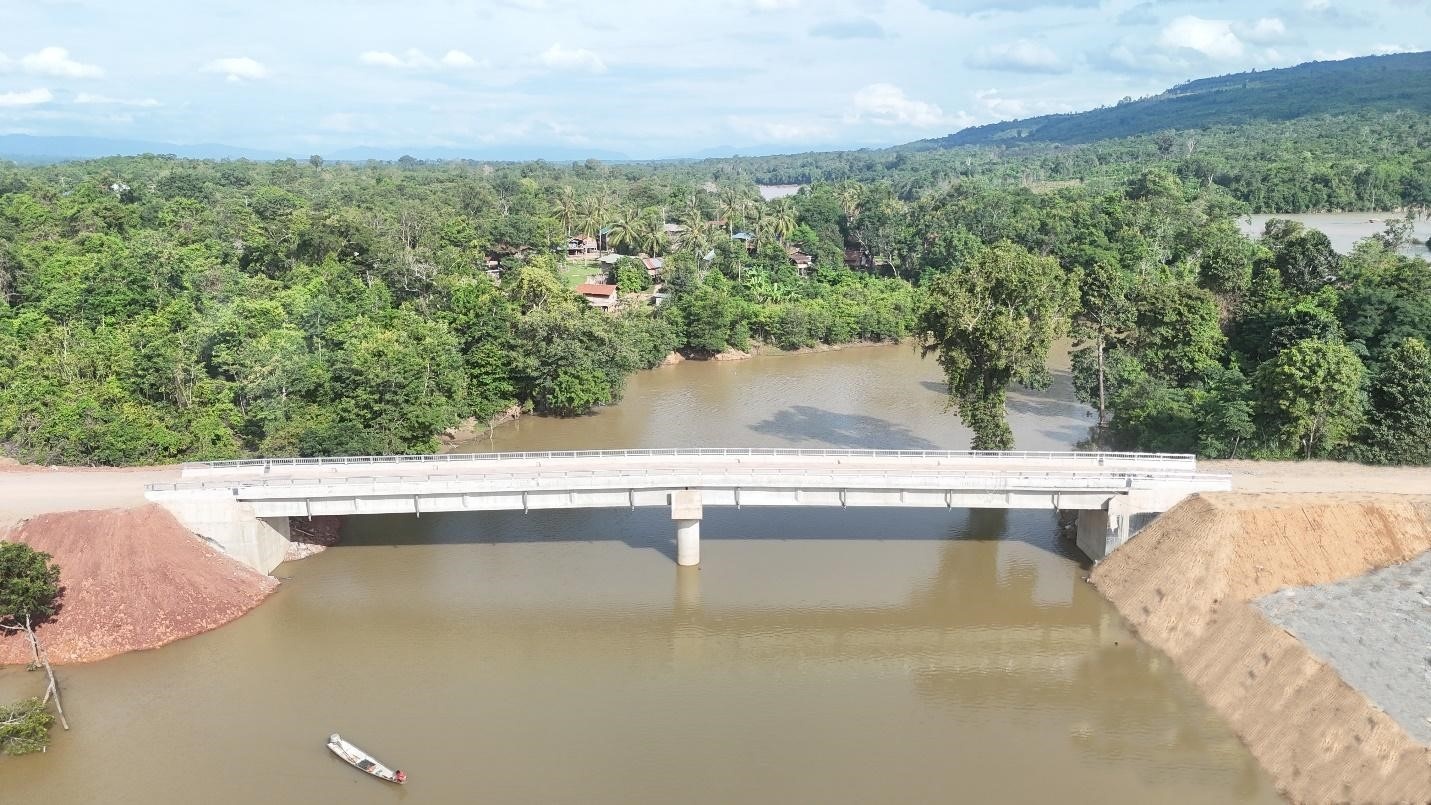 Kỳ tích Savan 1 - Từ công trường ‘3 không’ đến dòng điện vượt biên giới