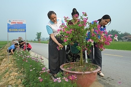 Lan tỏa “Vạn sắc hoa”, tô điểm diện mạo nông thôn Điện Biên