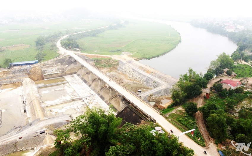 Ngập kéo dài nhiều năm: Thái Nguyên bắt đầu “giải bài toán từ gốc”