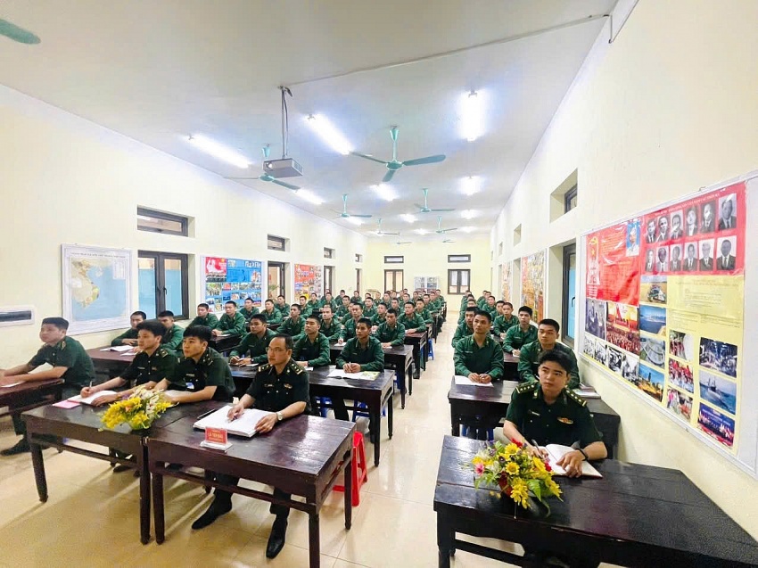 Trung tâm Huấn luyện Bộ đội Biên phòng Quyết tâm hoàn thành xuất sắc nhiệm vụ, xứng đáng với niềm tin yêu của gia đình, quê hương và Lực lượng Bộ đội