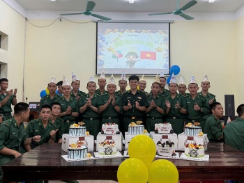 Trung tâm Huấn luyện Bộ đội Biên phòng Quyết tâm hoàn thành xuất sắc nhiệm vụ, xứng đáng với niềm tin yêu của gia đình, quê hương và Lực lượng Bộ đội