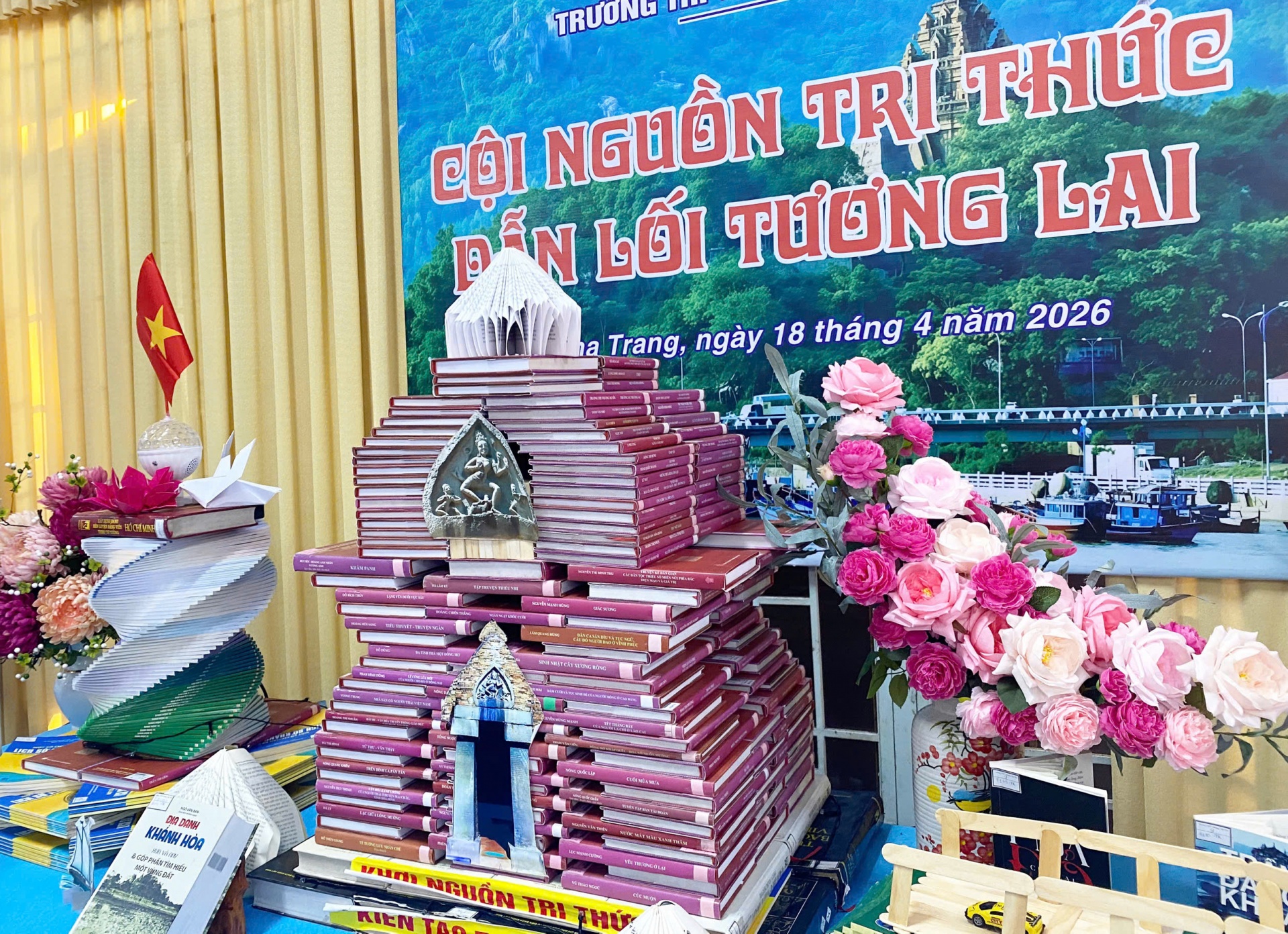 “Đọc để đổi mới – Học để vươn xa”