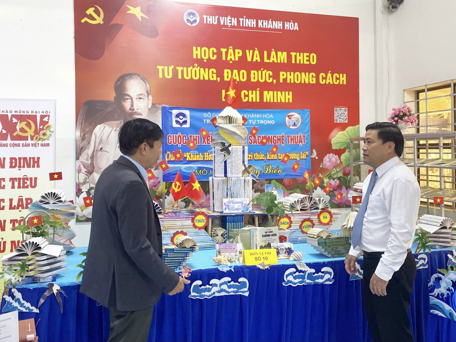“Đọc để đổi mới – Học để vươn xa”