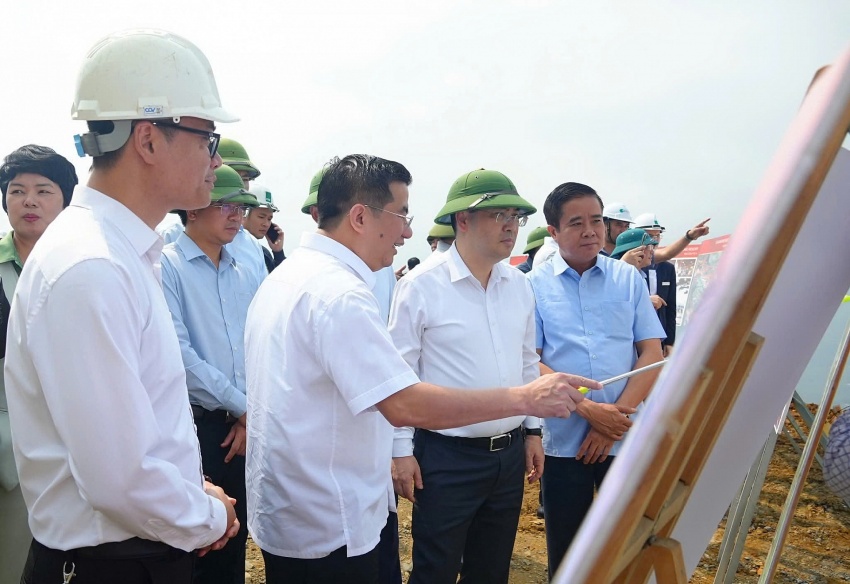 Lào Cai: Chủ tịch UBND tỉnh Nguyễn Tuấn Anh kiểm tra thực tế nhiều dự án tại phường Sa Pa