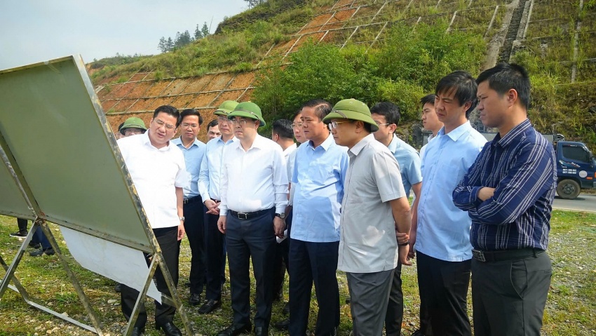 Lào Cai: Chủ tịch UBND tỉnh Nguyễn Tuấn Anh kiểm tra thực tế nhiều dự án tại phường Sa Pa