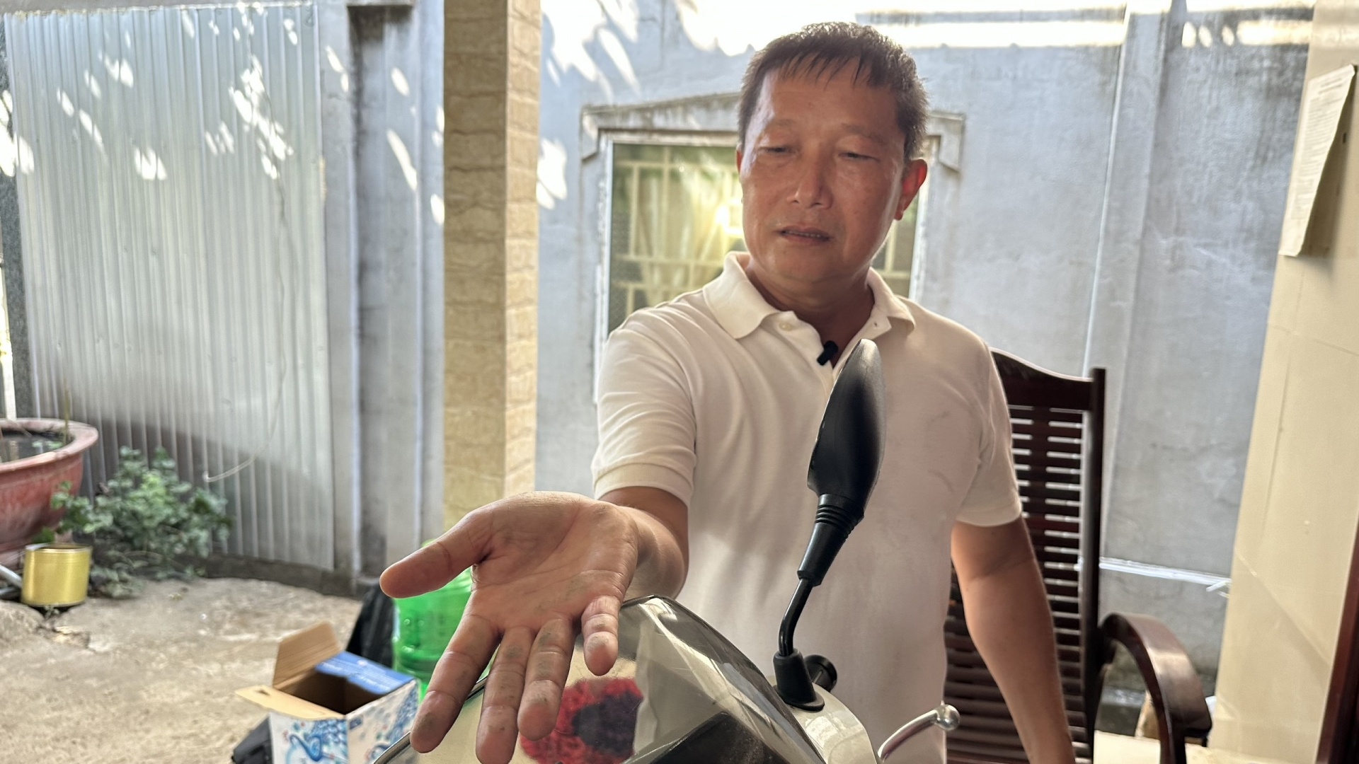 Bụi từ nhà máy bủa vây: Người dân Cờ Đỏ mòn mỏi chờ giải pháp