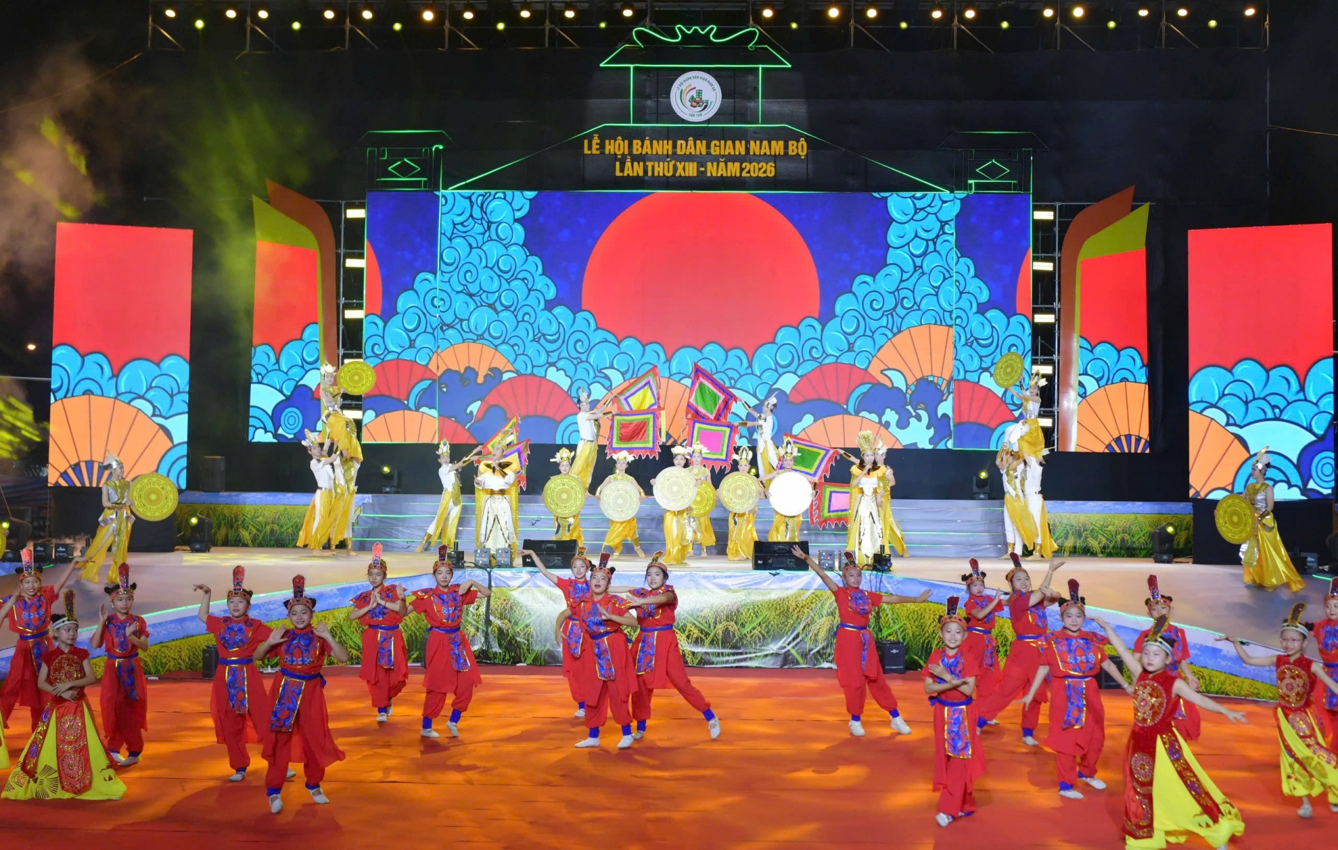 Cần Thơ khai mạc Lễ hội Bánh dân gian Nam Bộ lần thứ XIII năm 2026