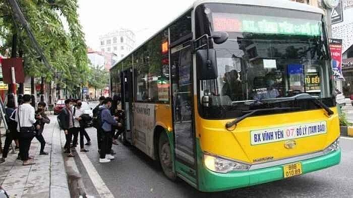 Phú Thọ tạm dừng 2 tuyến xe buýt từ 1/5.