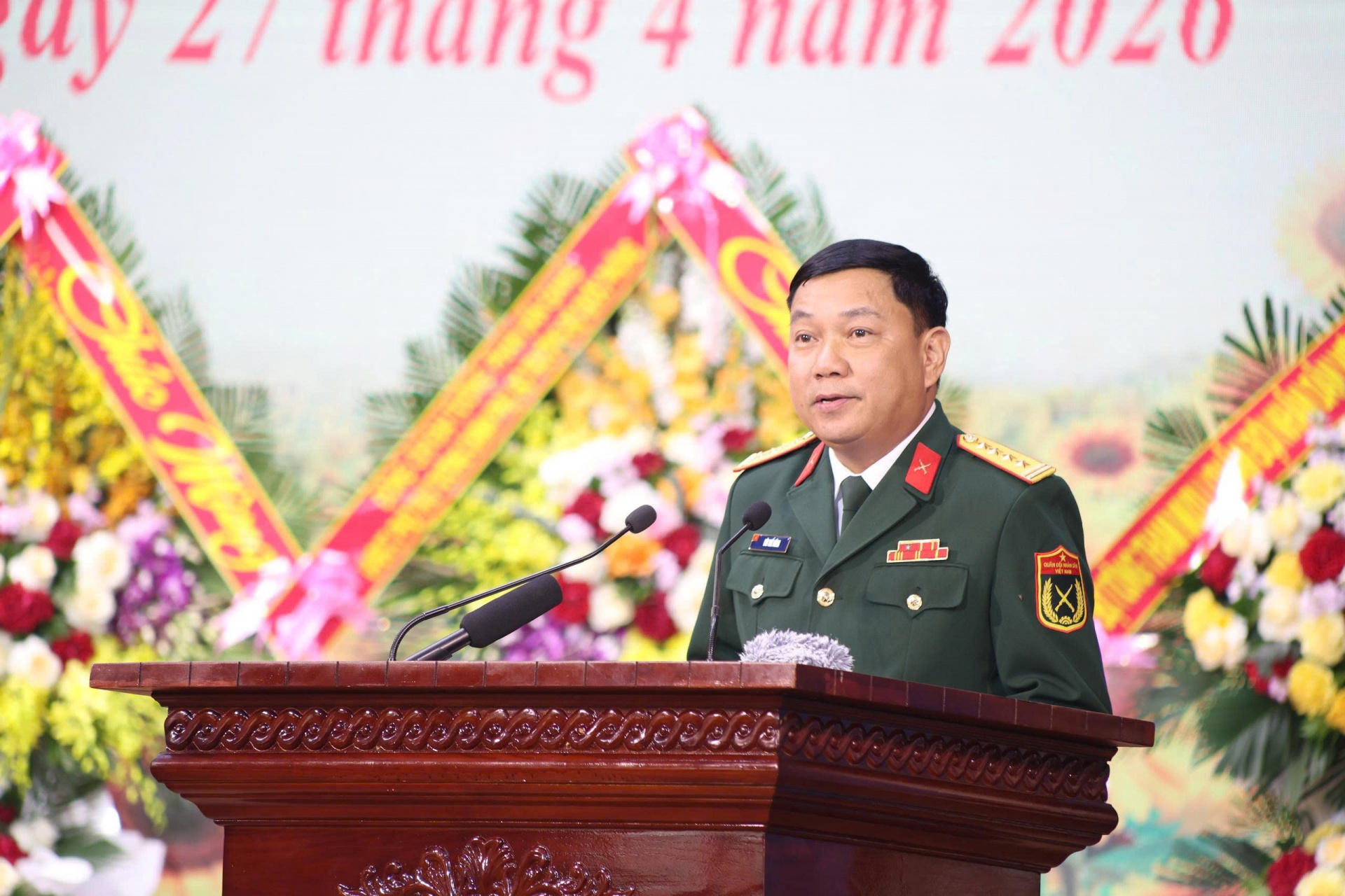 Sư đoàn 316 đón nhận danh hiệu Anh hùng Lực lượng vũ trang nhân dân