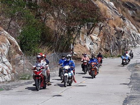    Du lịch Núi Cấm phải hướng đến văn minh hiện đại.