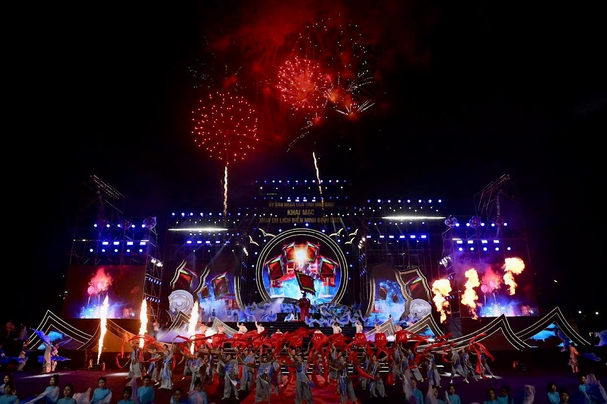 Khai mạc Mùa du lịch biển 2026 với chủ đề "Ninh Bình - Từ Non thiêng đến Biển rộng"