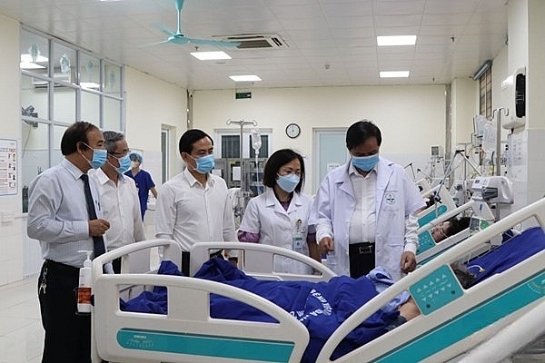 Sơn La đẩy mạnh hợp tác chuyên sâu, nâng chất lượng chăm sóc sức khỏe nhân dân