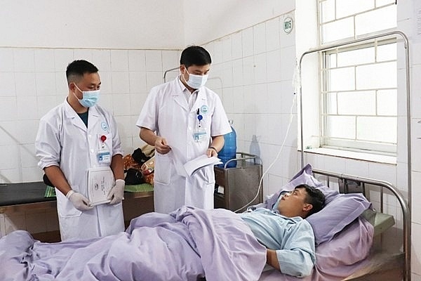 Sơn La đẩy mạnh hợp tác chuyên sâu, nâng chất lượng chăm sóc sức khỏe nhân dân