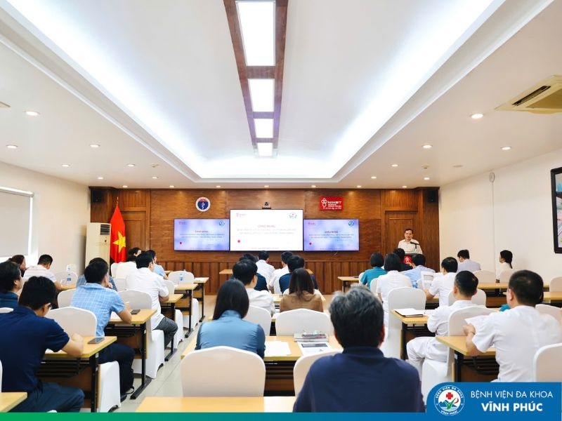 Bệnh viện Đa khoa Vĩnh Phúc học tập kinh nghiệm triển khai kỹ thuật ghép tế bào gốc tại Viện Huyết học – Truyền máu Trung ương