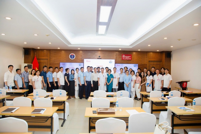 Bệnh viện Đa khoa Vĩnh Phúc học tập kinh nghiệm triển khai kỹ thuật ghép tế bào gốc tại Viện Huyết học – Truyền máu Trung ương Bệnh viện Đa khoa Vĩnh Phúc học tập kinh nghiệm triển khai kỹ thuật ghép tế bào gốc tại Viện Huyết học – Truyền máu Trung ương