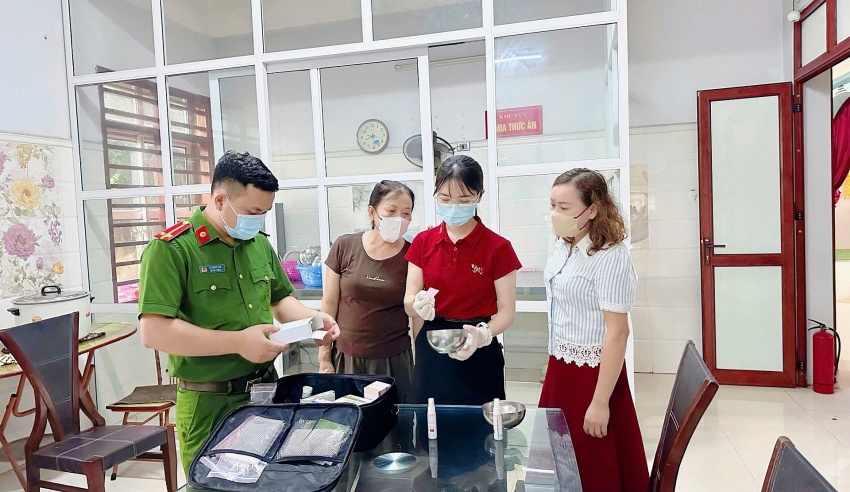 Phú Thọ: Siết an toàn thực phẩm từ bếp ăn tập thể đến hàng quán đường phố Phú Thọ: Siết an toàn thực phẩm từ bếp ăn tập thể đến hàng quán đường phố
