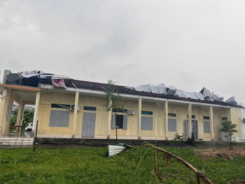 Tuyên Quang: Mưa đá, dông lốc liên tiếp, cảnh báo nguy cơ thời tiết cực đoan ảnh hưởng đời sống người dân