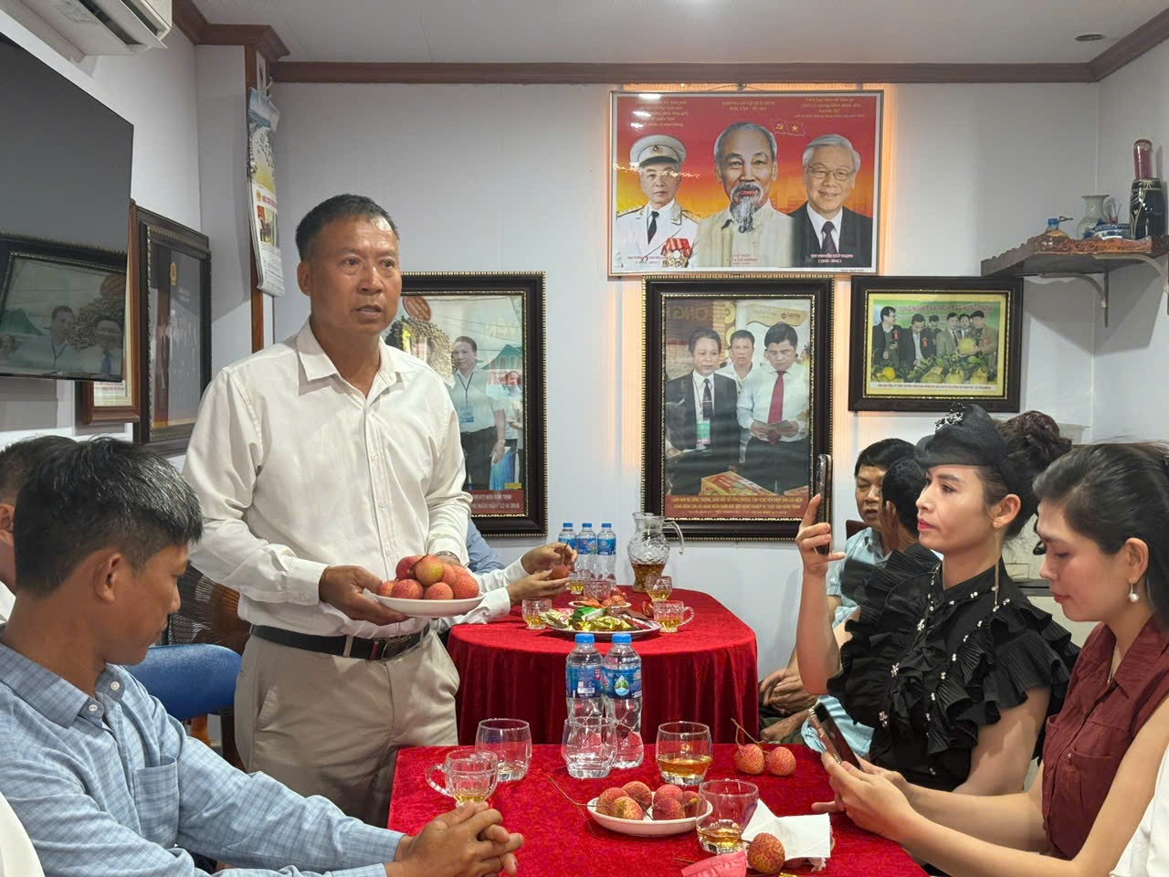 Ngỡ ngàng đặc sản 