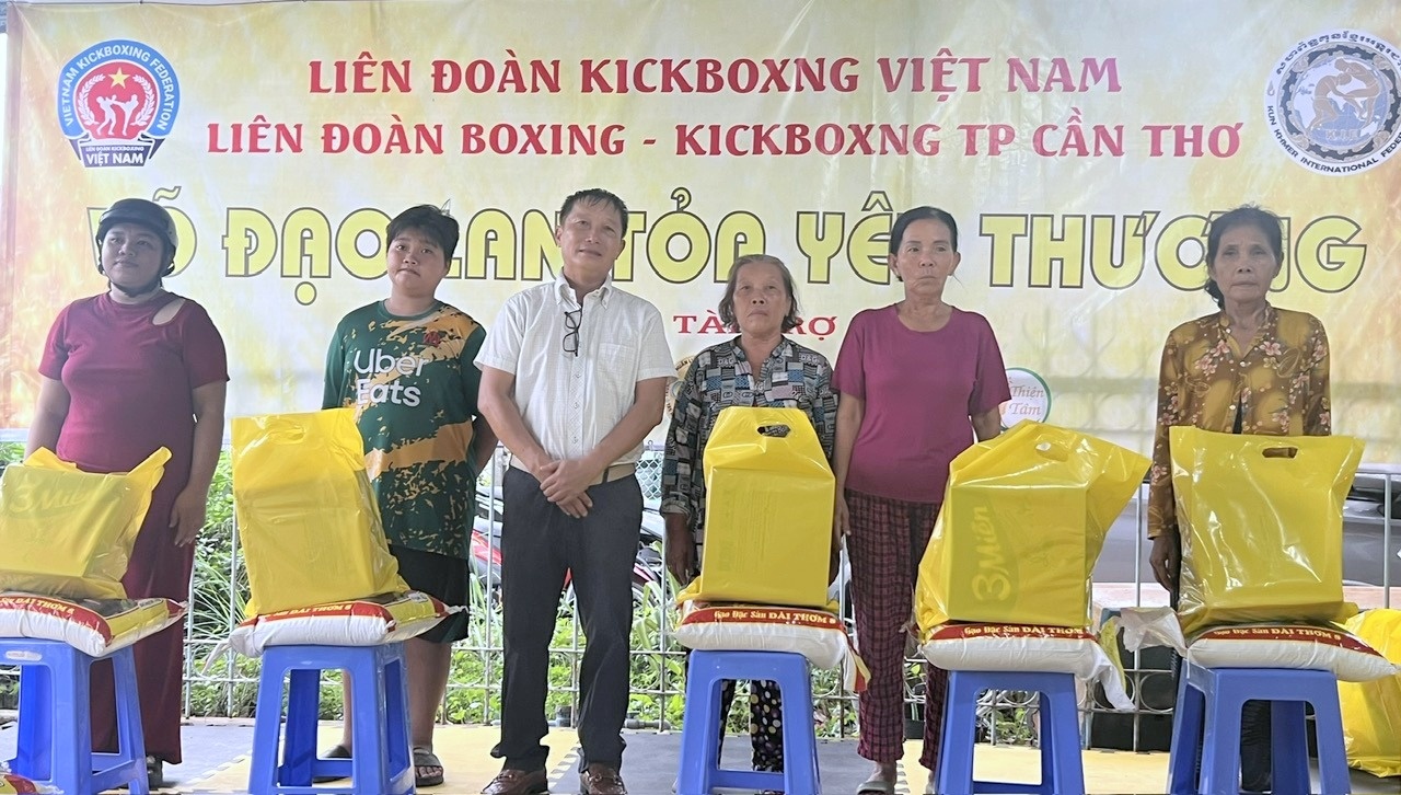 Cần Thơ tạo sân chơi cho võ sĩ trẻ qua Giải Kickboxing - Kun Khmer