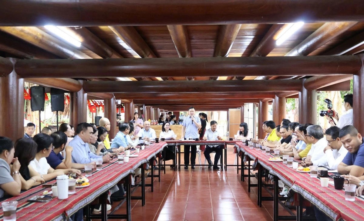 Đắk Lắk tăng đối thoại, hướng tới môi trường đầu tư xanh và bền vững