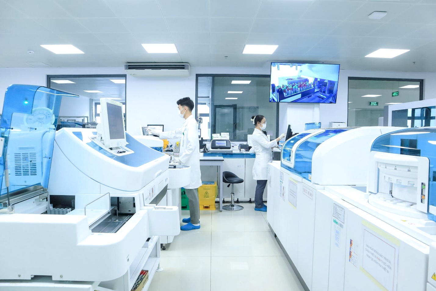 Bệnh viện Đại học Y Dược Buôn Ma Thuột đổi mới vì sức khỏe cộng đồng  Nhiều giải pháp y tế hiện đại được vinh danh tại Hội thi Sáng tạo kỹ thuật tỉnh Đ
