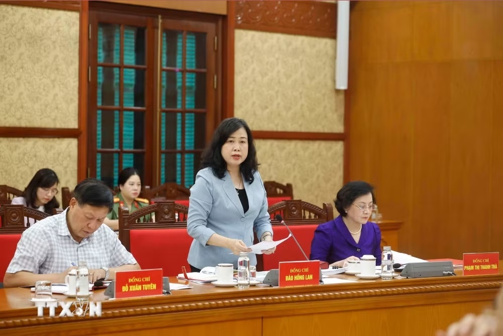 Đồng chí Đào Hồng Lan, Ủy viên Trung ương Đảng, Bí thư Đảng ủy, Bộ trưởng Bộ Y tế tại hội nghị. (Ảnh: TTXVN)