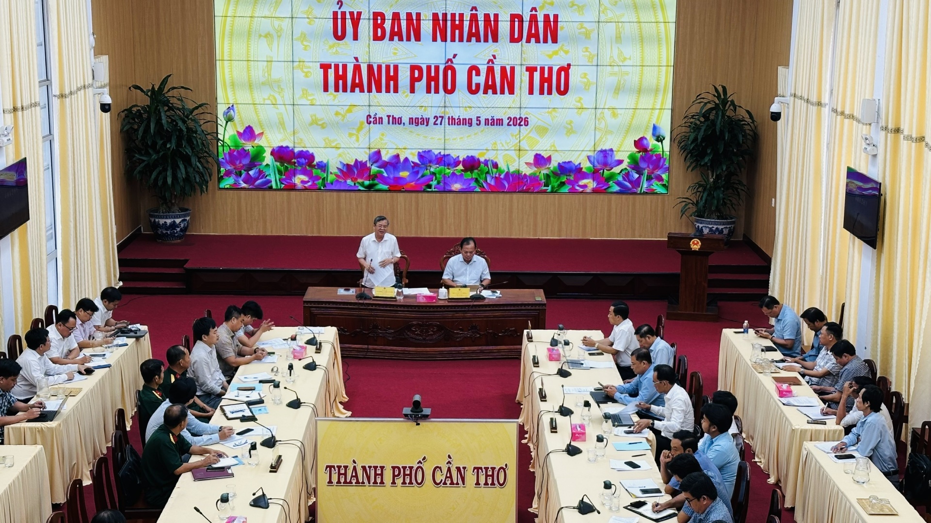 Cần Thơ quyết tâm giữ tiến độ cao tốc Châu Đốc - Cần Thơ - Sóc Trăng Cần Thơ quyết tâm giữ tiến độ cao tốc Châu Đốc - Cần Thơ - Sóc Trăng