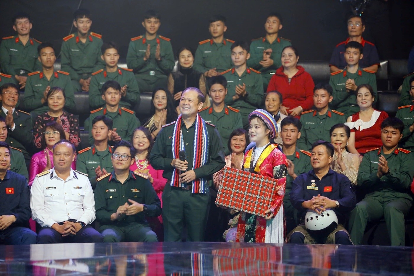 Ươm mầm xanh nơi biên cương, dựng Ươm mầm xanh nơi biên cương, dựng