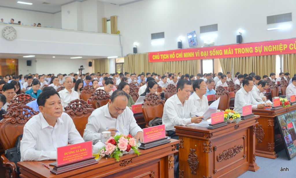 Cần Thơ: Chính quyền 2 cấp hướng tới quản trị hiện đại, phục vụ người dân tốt hơn Cần Thơ: Chính quyền 2 cấp hướng tới quản trị hiện đại, phục vụ người dân tốt hơn