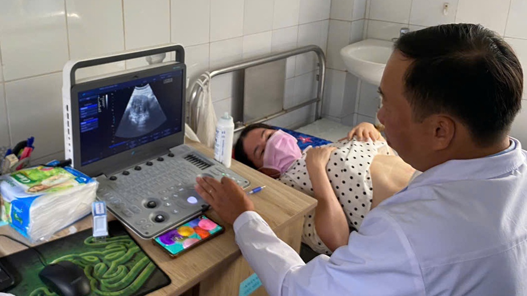Cà Mau huy động toàn ngành y tế khám sức khỏe cho người dân trên diện rộng Cà Mau huy động toàn ngành y tế khám sức khỏe cho người dân trên diện rộng