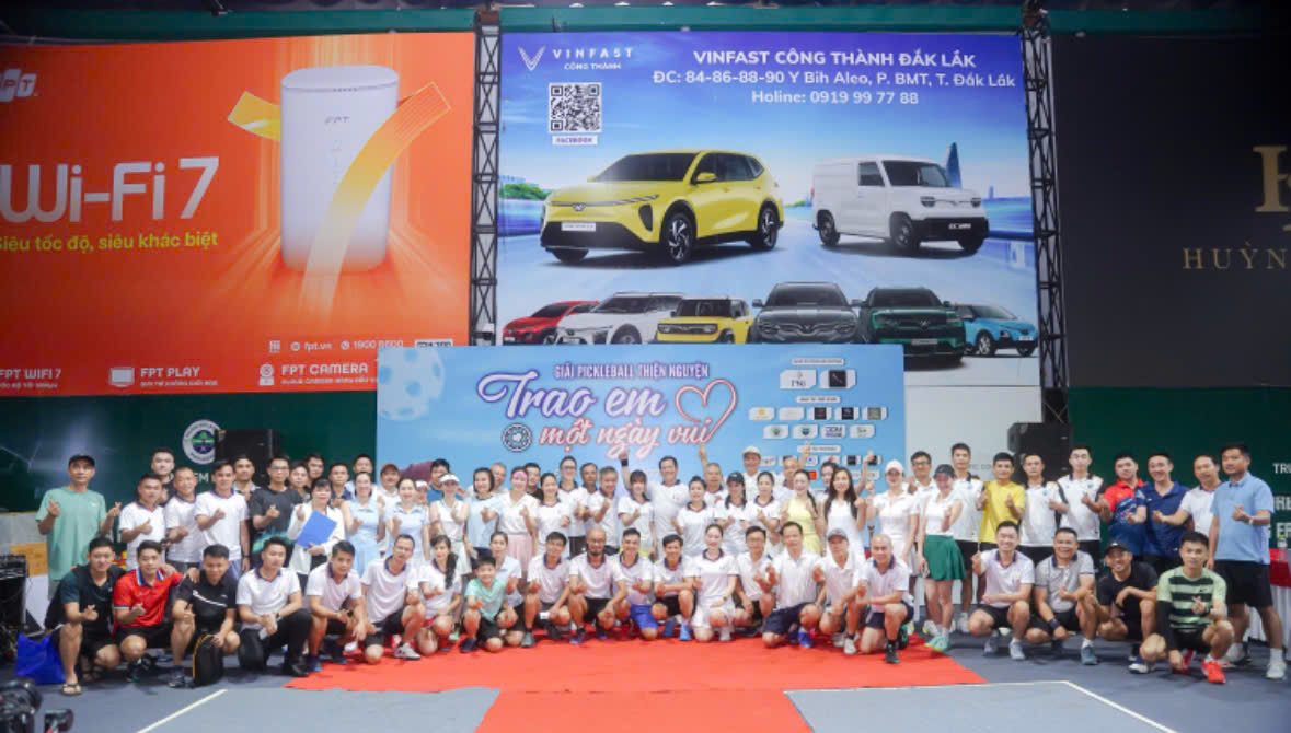 Giải Pickleball thiện nguyện “Trao Em Một Ngày Vui” lan tỏa yêu thương đến trẻ em có hoàn cảnh đặc biệt